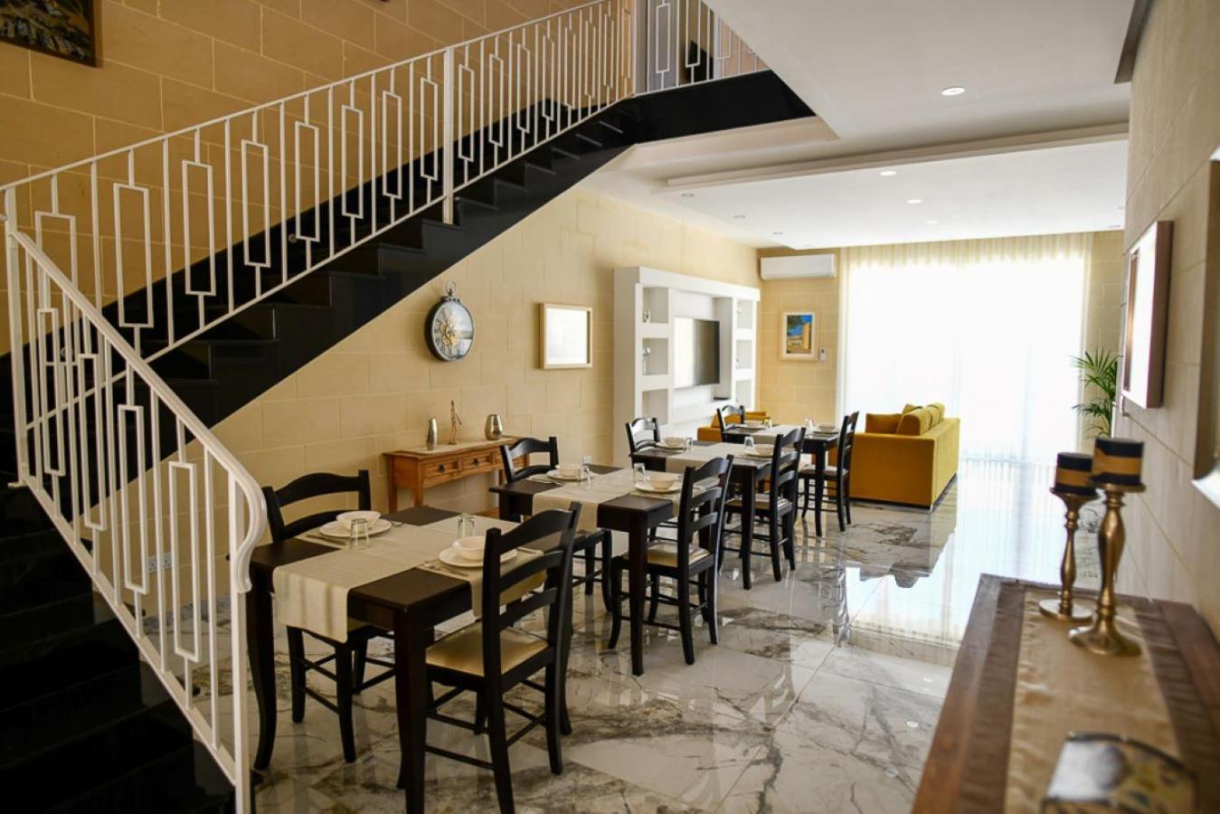 Azure W B&B San Lawrenz Extérieur photo