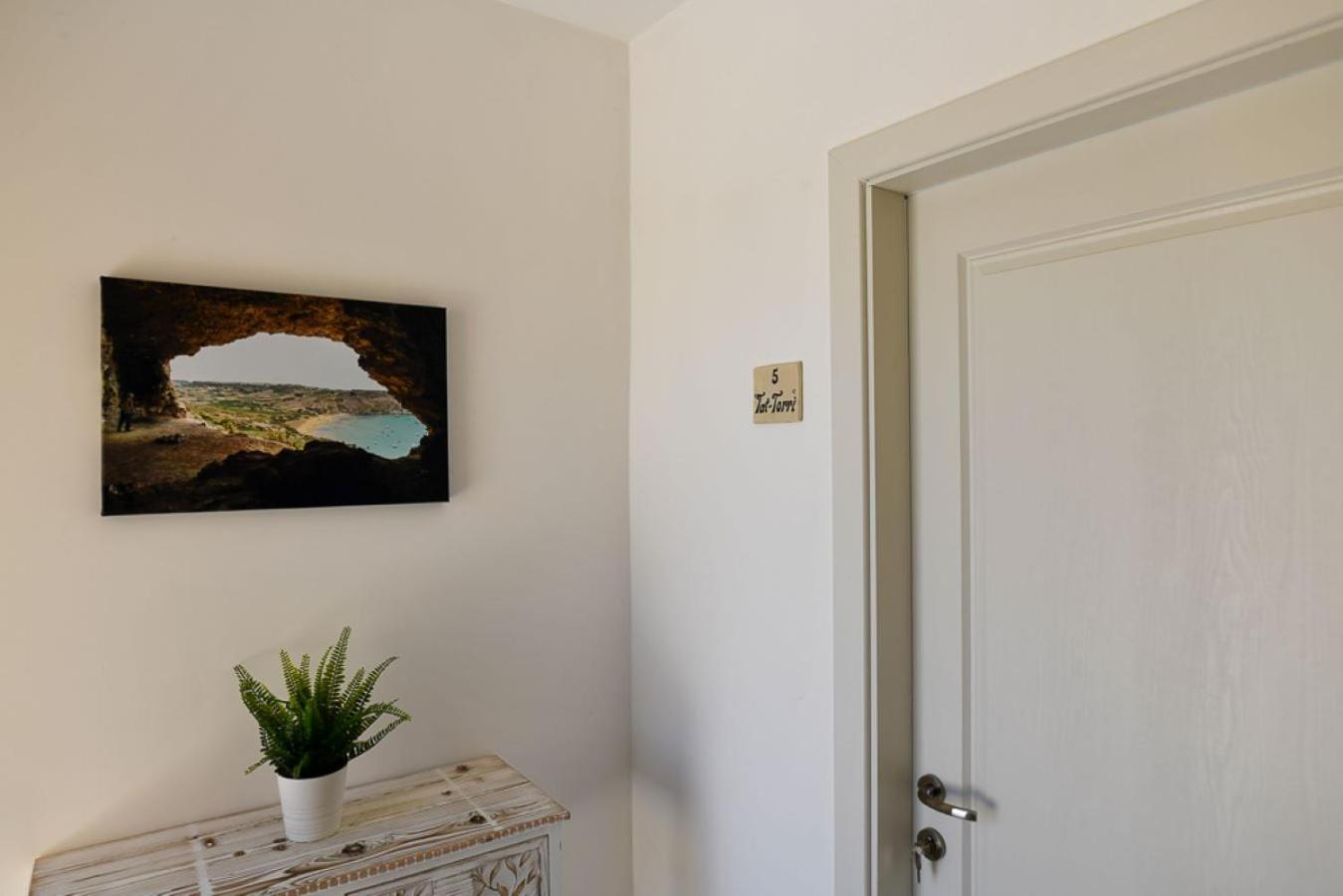 Azure W B&B San Lawrenz Extérieur photo