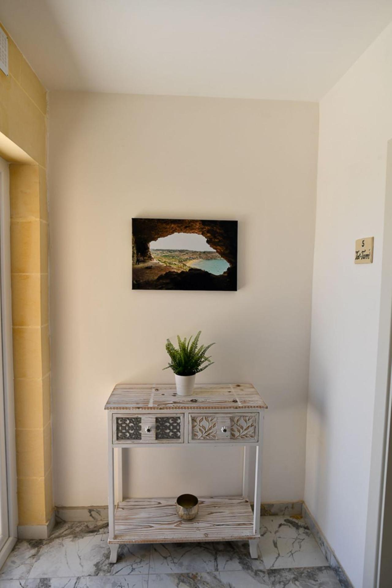 Azure W B&B San Lawrenz Extérieur photo